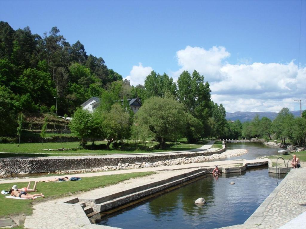 Appartamento Apartamento En Cimadevila, Lobios Esterno foto